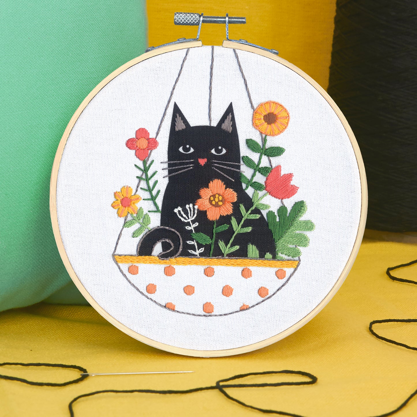 Embroidery Kit with Hoop: Cat Floral Basket